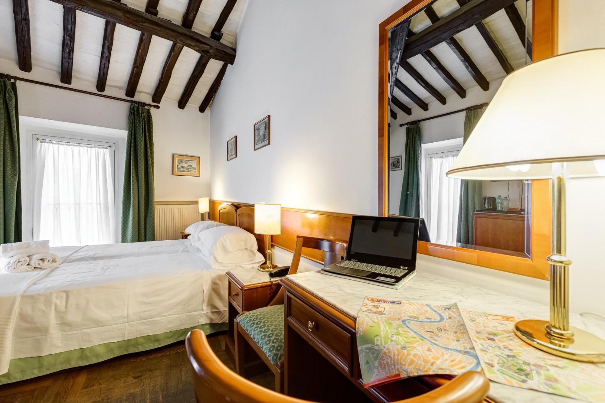 Clod'S Pods Roma Quarto foto